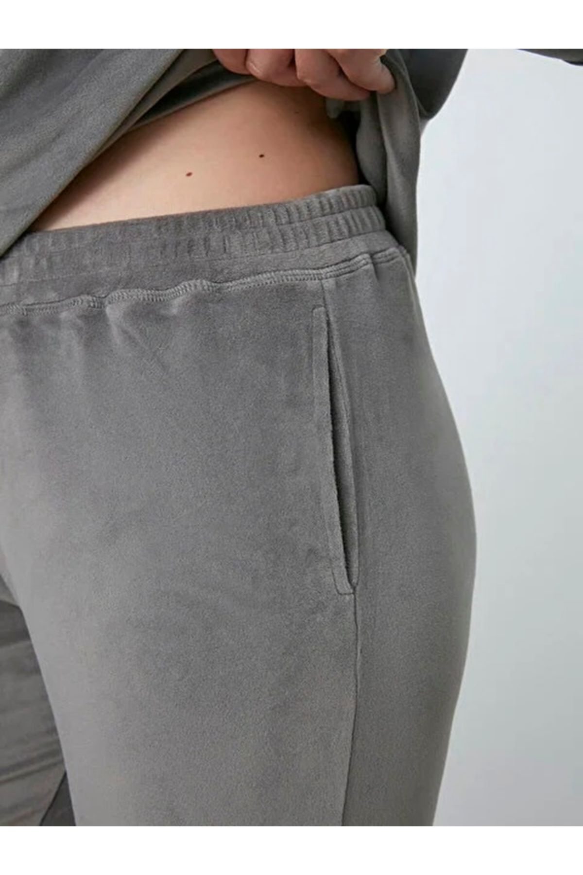 Penti-Pantaloni de jogger din catifea moale 5