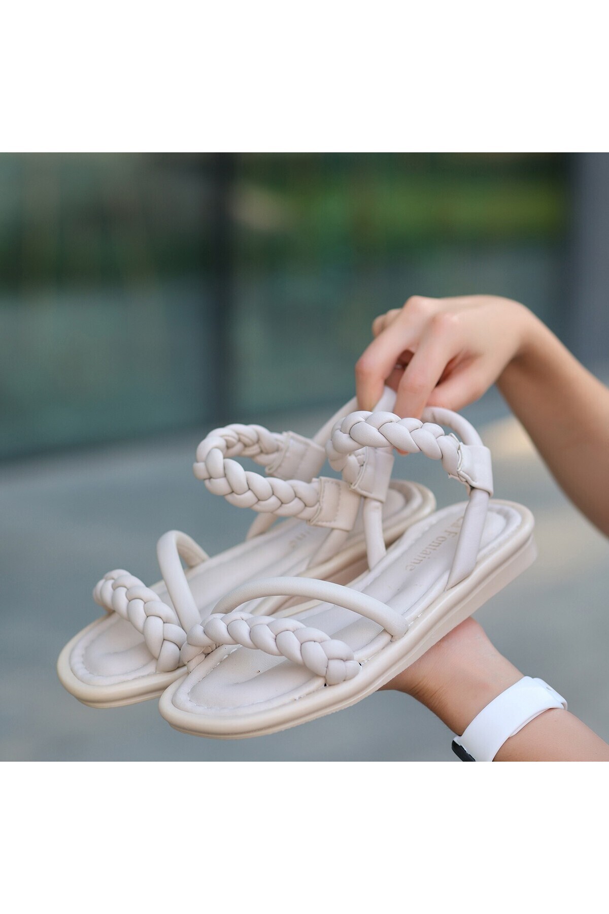 Koan Bej Cilt Sandalet