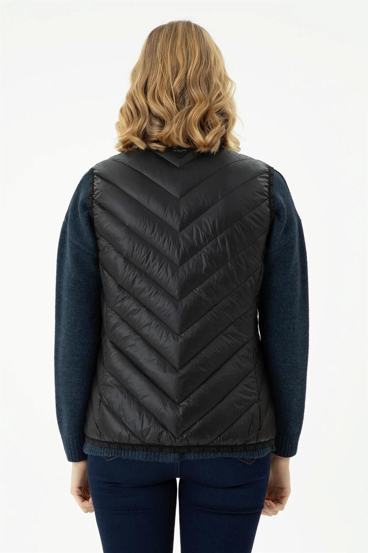 Uspa vest outlet