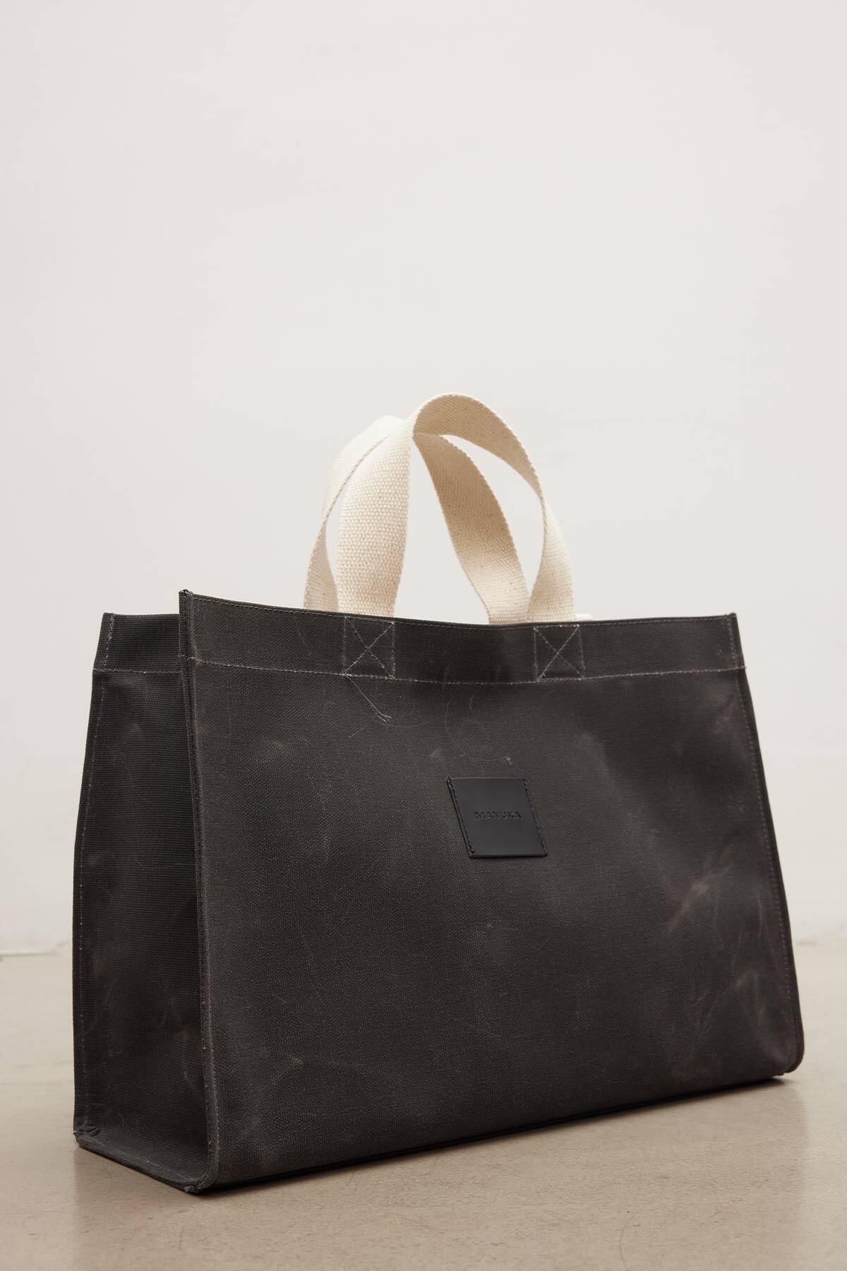 Manuka-Große Canvas-Tasche mit Wascheffekt in Schwarz 7