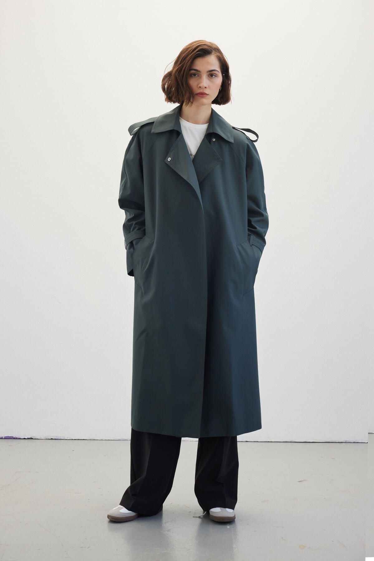 Manuka BELT FLOWING TRENCH COAT DARK GREEN