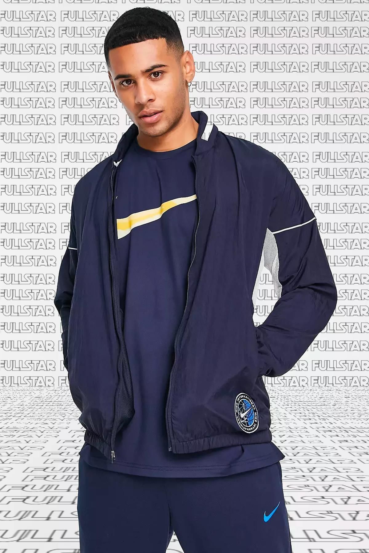 Nikelab essentials heritage hotsell tracksuit