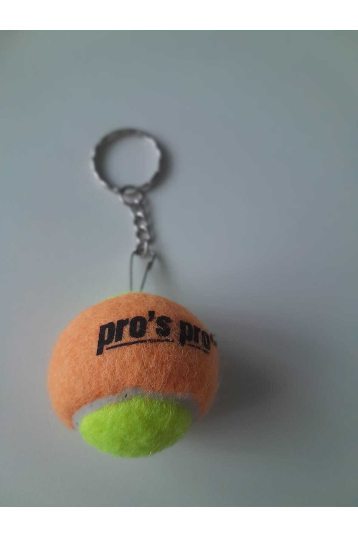 tennis figure keychain