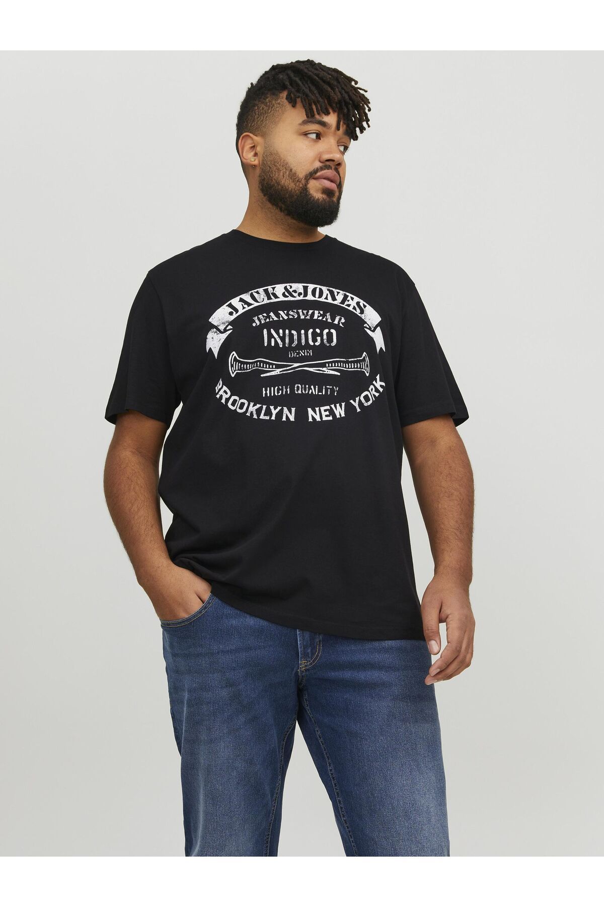 Jack & Trendyol - Plus mit Rundhalsausschnitt in T-Shirt Jones Übergröße