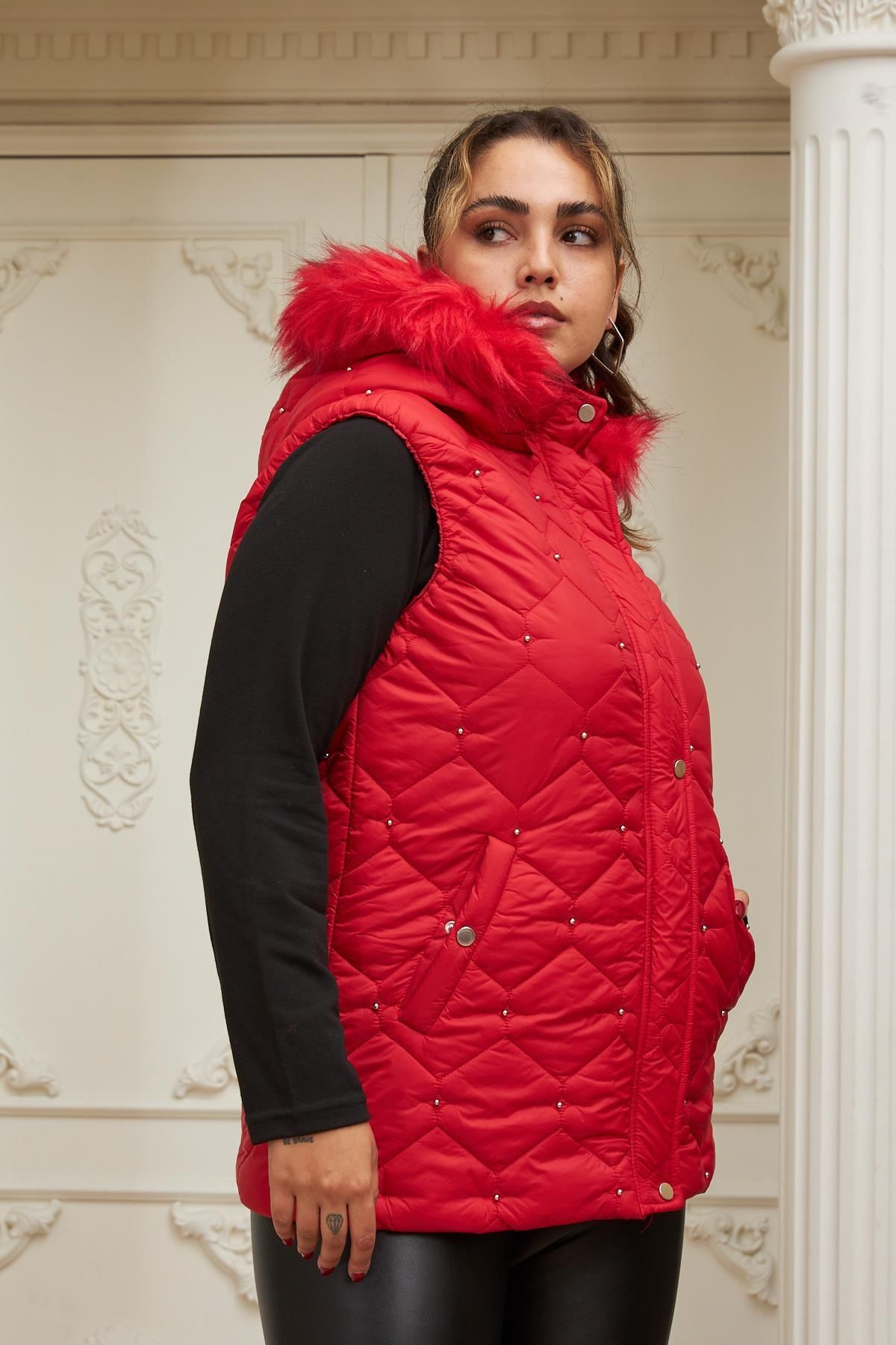 RMG-Dropped Women's Large Size Red Quilted Vest 2