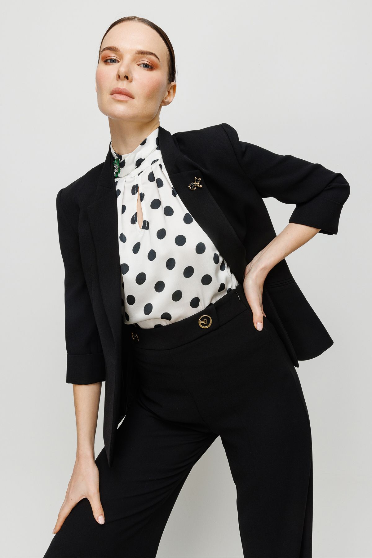 Nefeli-Blazer Jacket with Cat Accessories 2