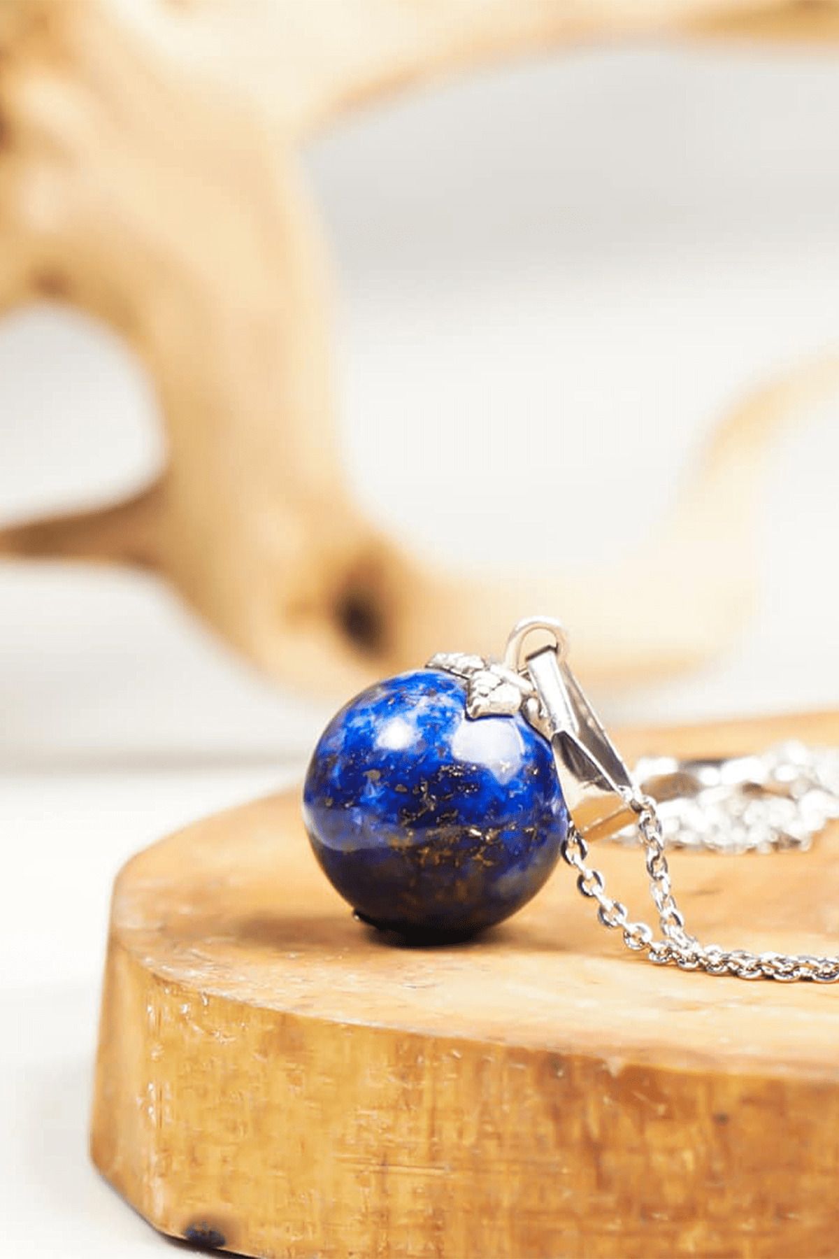Lapis hot sale lazuli locket
