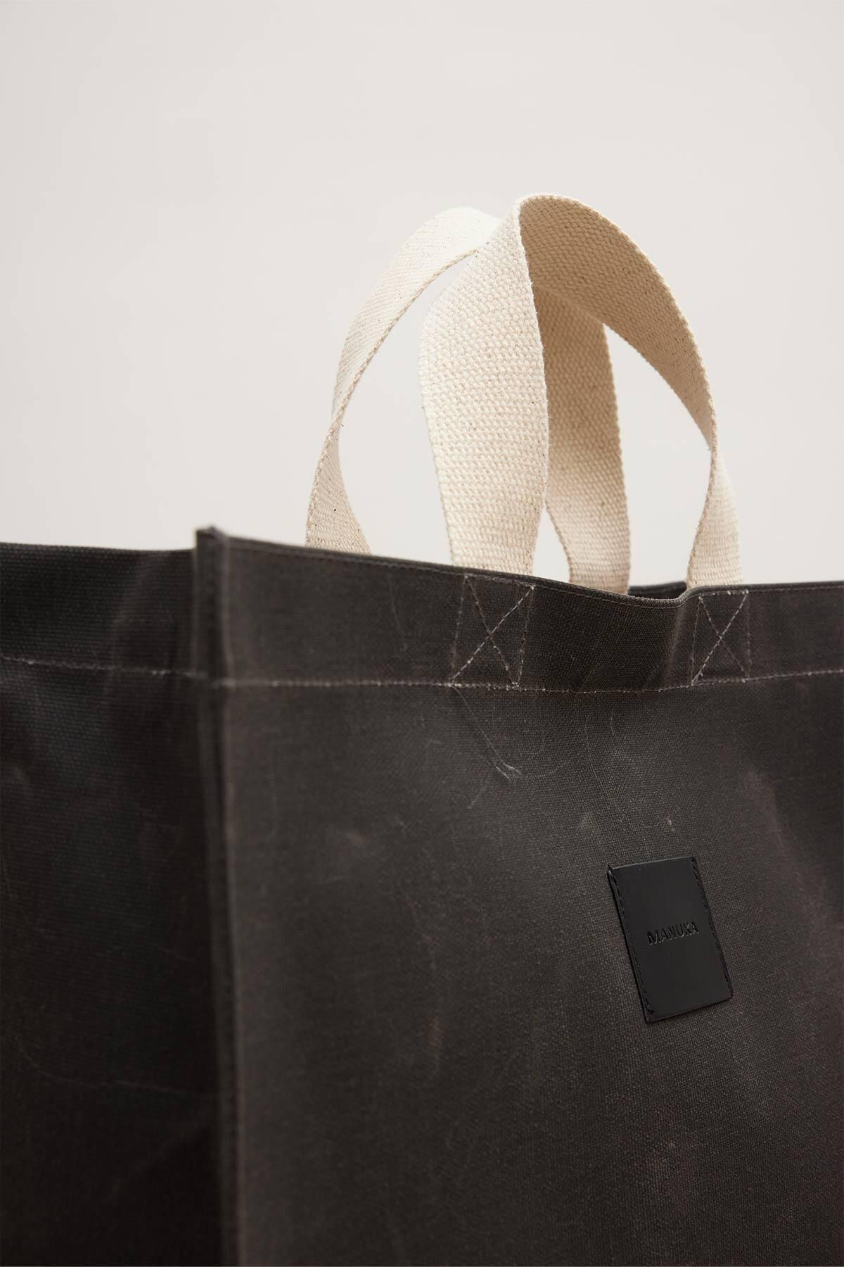 Manuka-Große Canvas-Tasche mit Wascheffekt in Schwarz 5