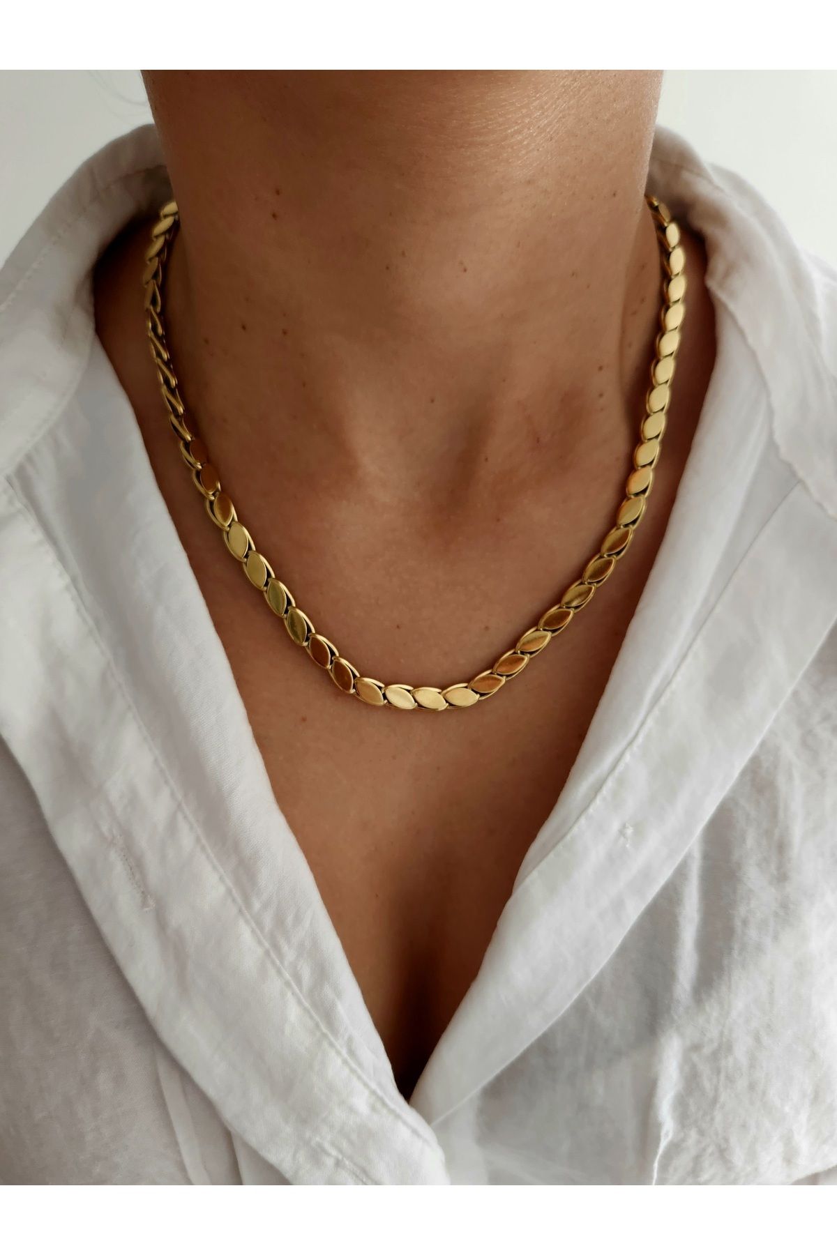 Crafted chains outlet
