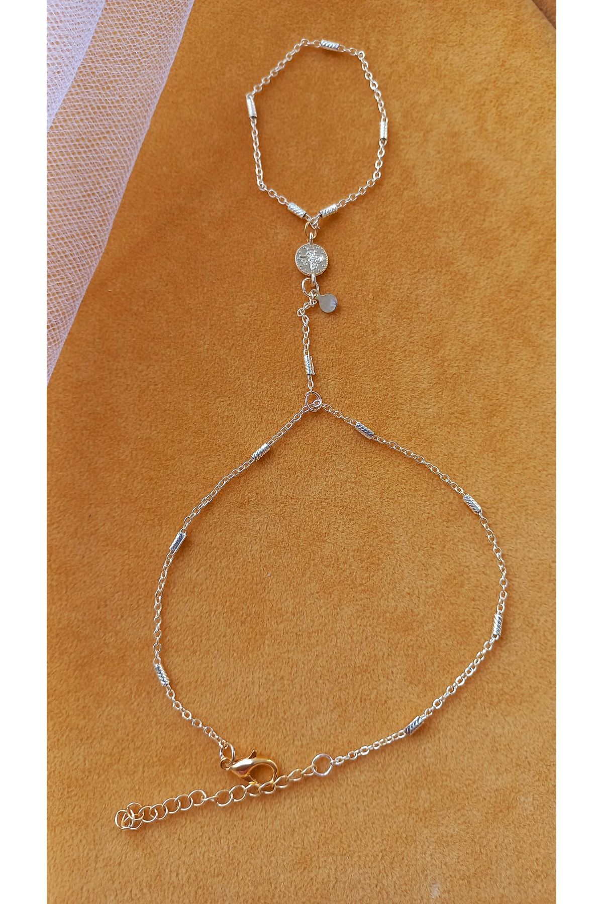Hand clearance chain jewelry