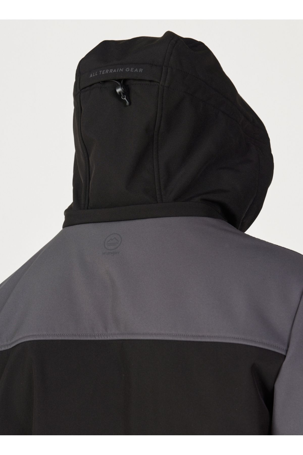 WRANGLER-Regular Fit Men's Black Jacket W 232270001   Soft Shell Jacket 6