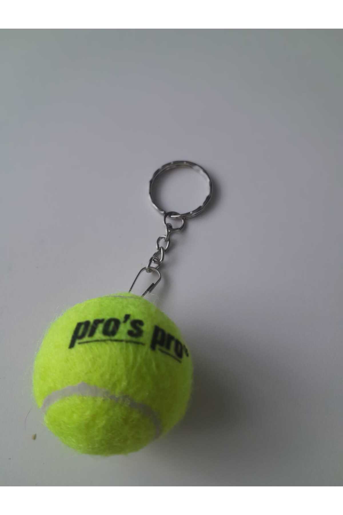 tennis figure keychain