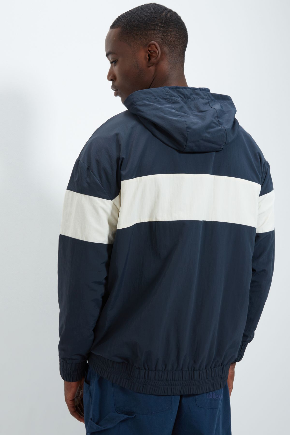 Ellesse clearance windrunner jacket