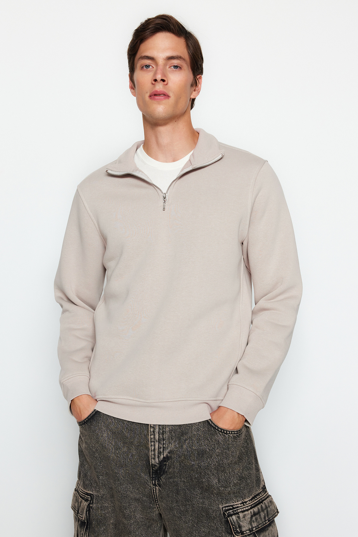 Trendyol Collection-Сірий світшот RegularNormal Fit комір-стійка на блискавці Бавовняний світшот з основним флісом TMNAW24SW00041 8