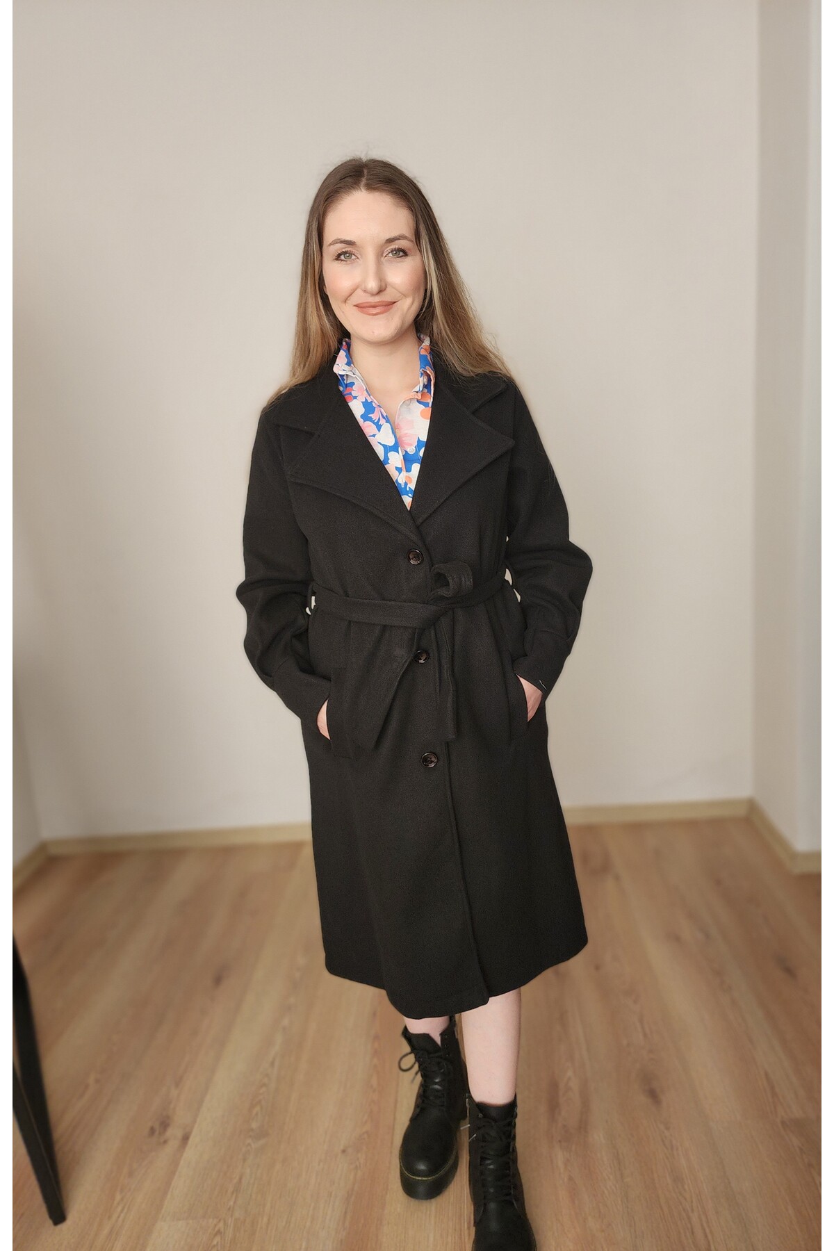 Dila Double Breasted Collar Buttoned Cashmere Coat- Trendyol
