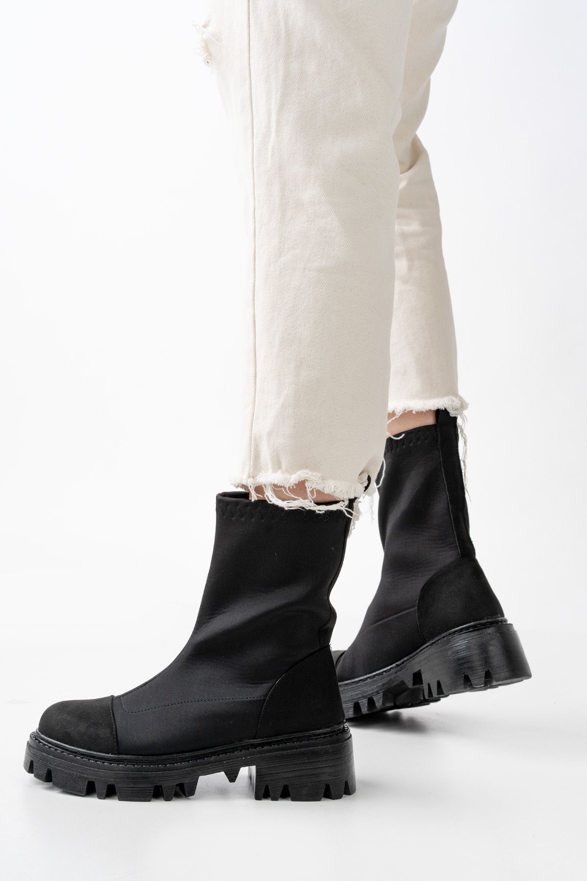 Raid sense boots cheap