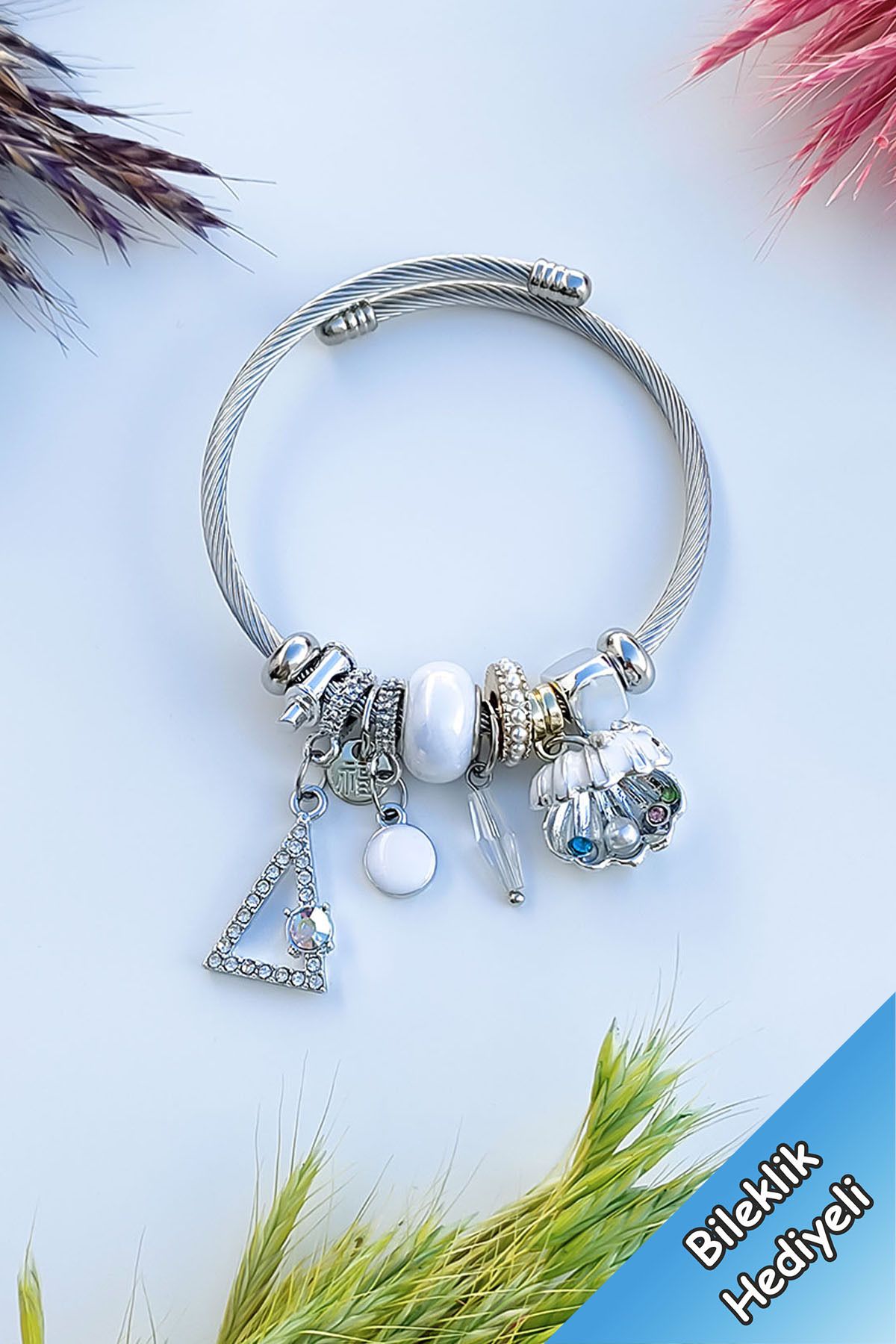 Women's charm cheap bracelet silver