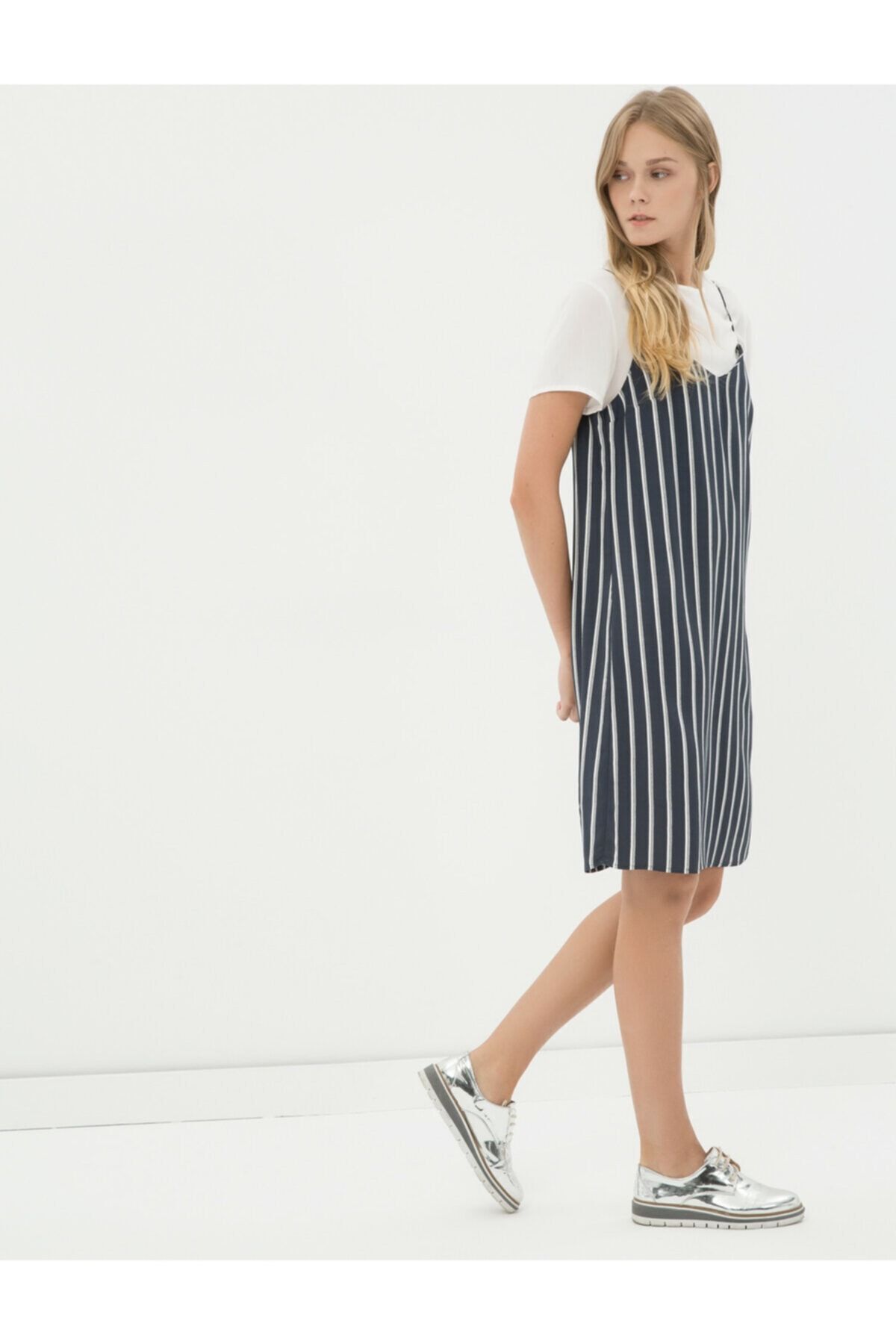 complete the look image