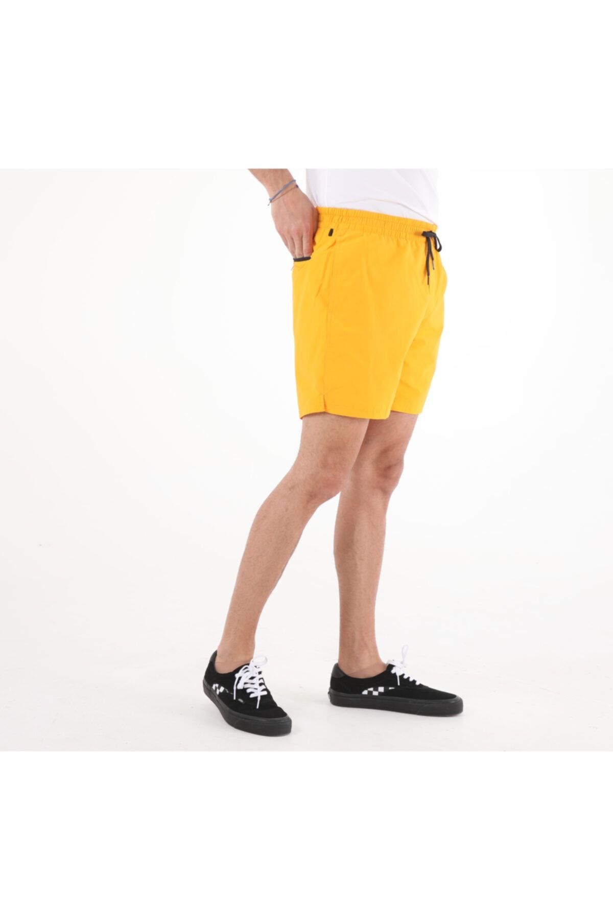 Yellow shop vans shorts