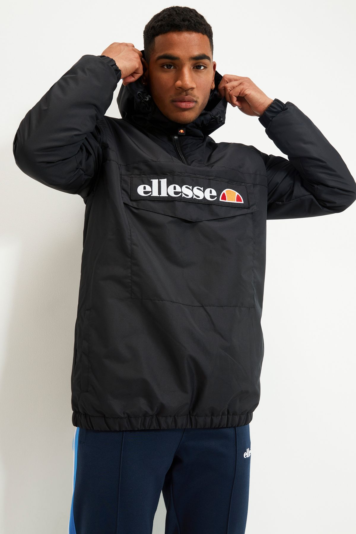 Ellesse Jacket Black Regular fit Trendyol
