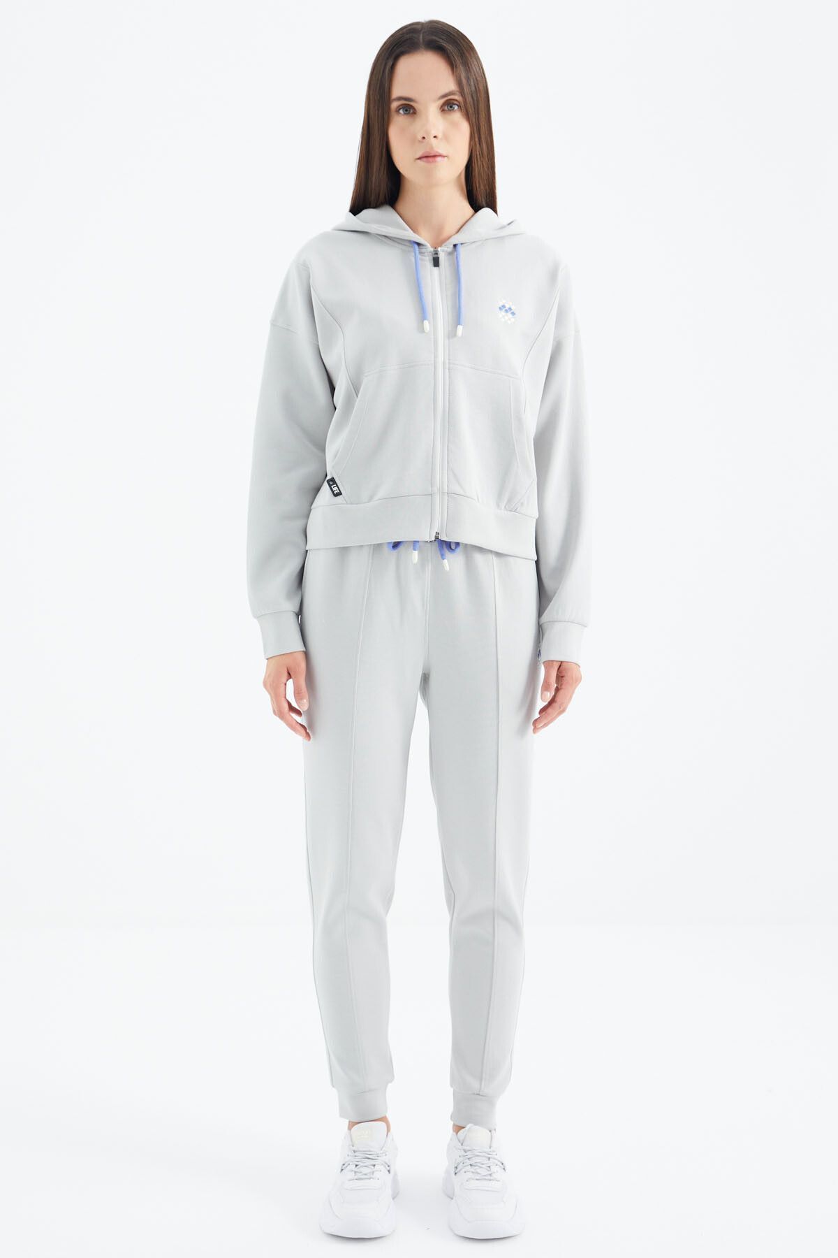 Womens grey hot sale nike tracksuit