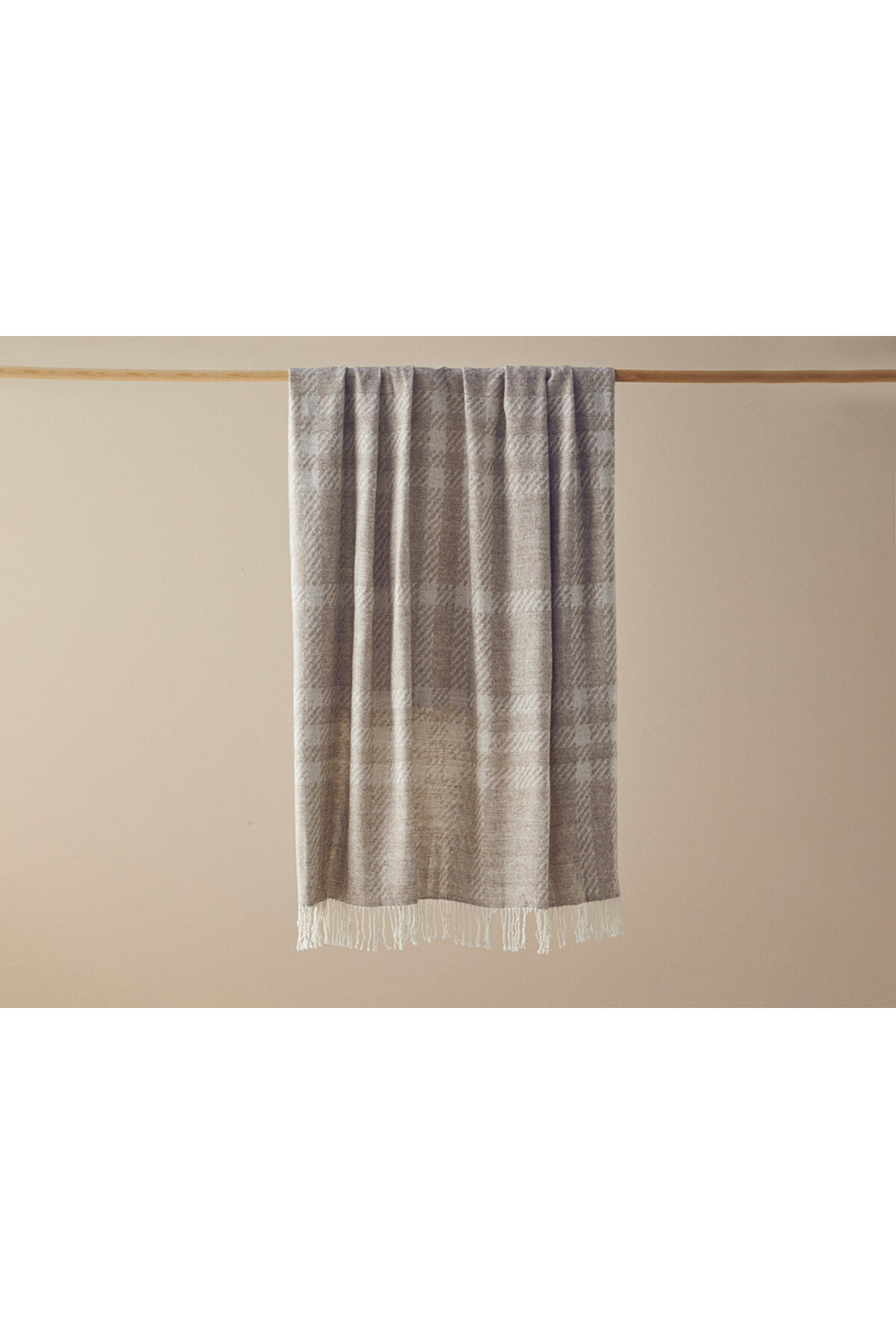 English Home Lola Sofa Shawl Beige