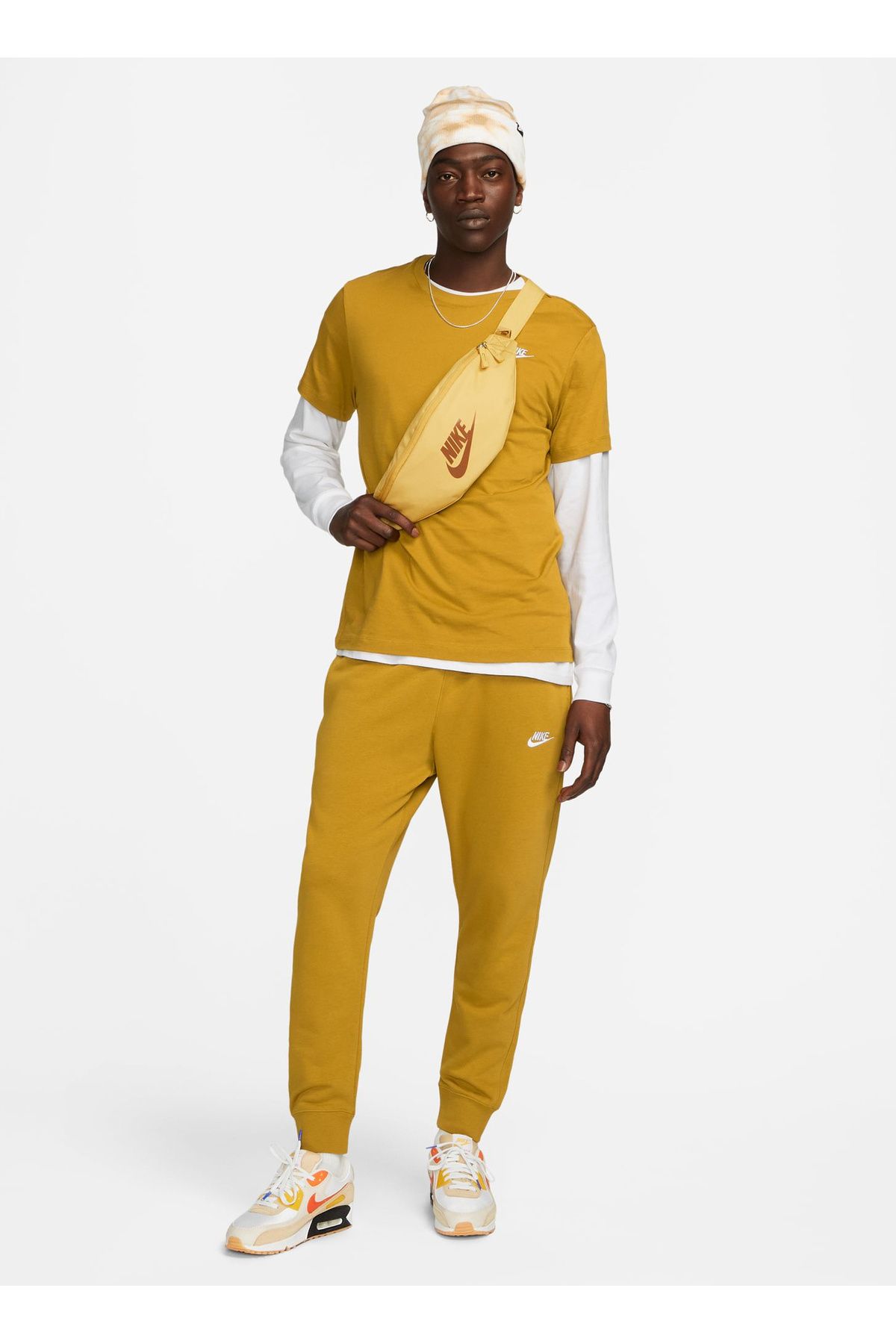 Nike gold joggers clearance
