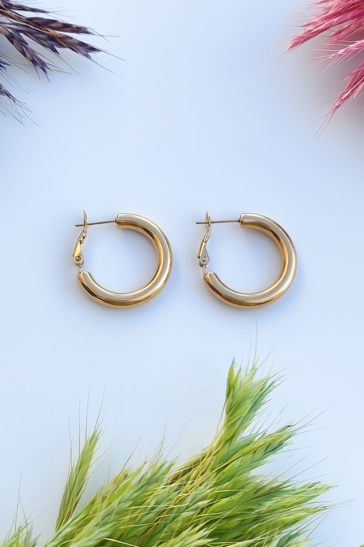Hoop shop earrings trend