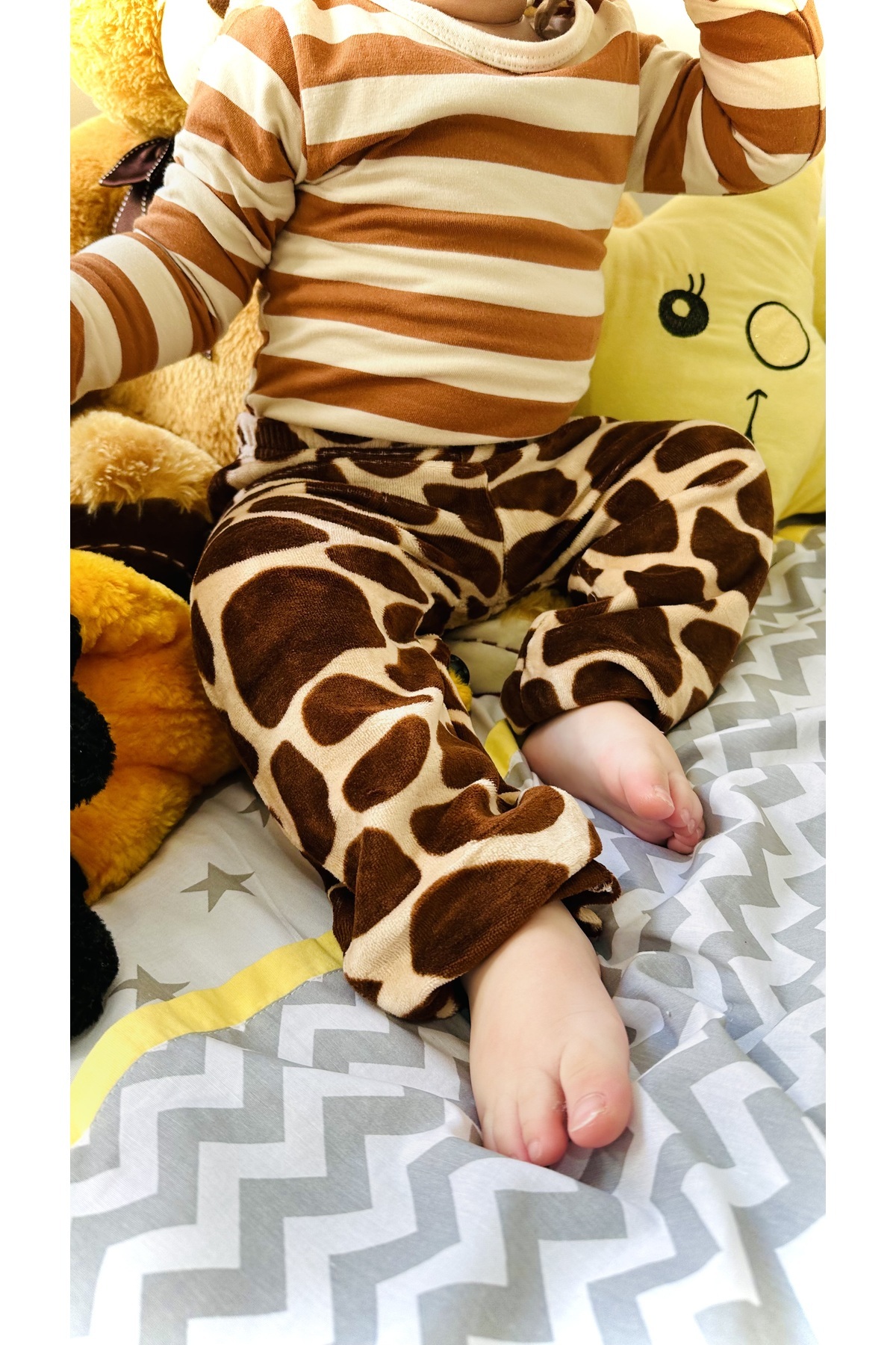 TD Collection Zürafa Desen Kahve renk Kadife Kız - Erkek Çocuk / Bebek Pantolon fotoğrafı 2 (önizleme)