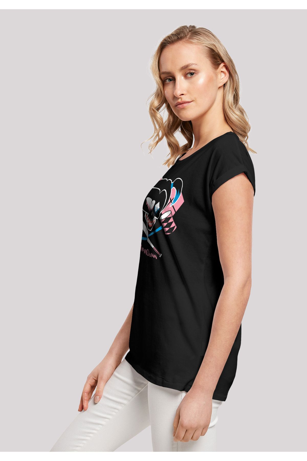 F4NT4STIC Damen Suicide Squad Harley Quinn Totenkopf-Emblem mit Damen-T- Shirt mit verlängerter Schulter - Trendyol