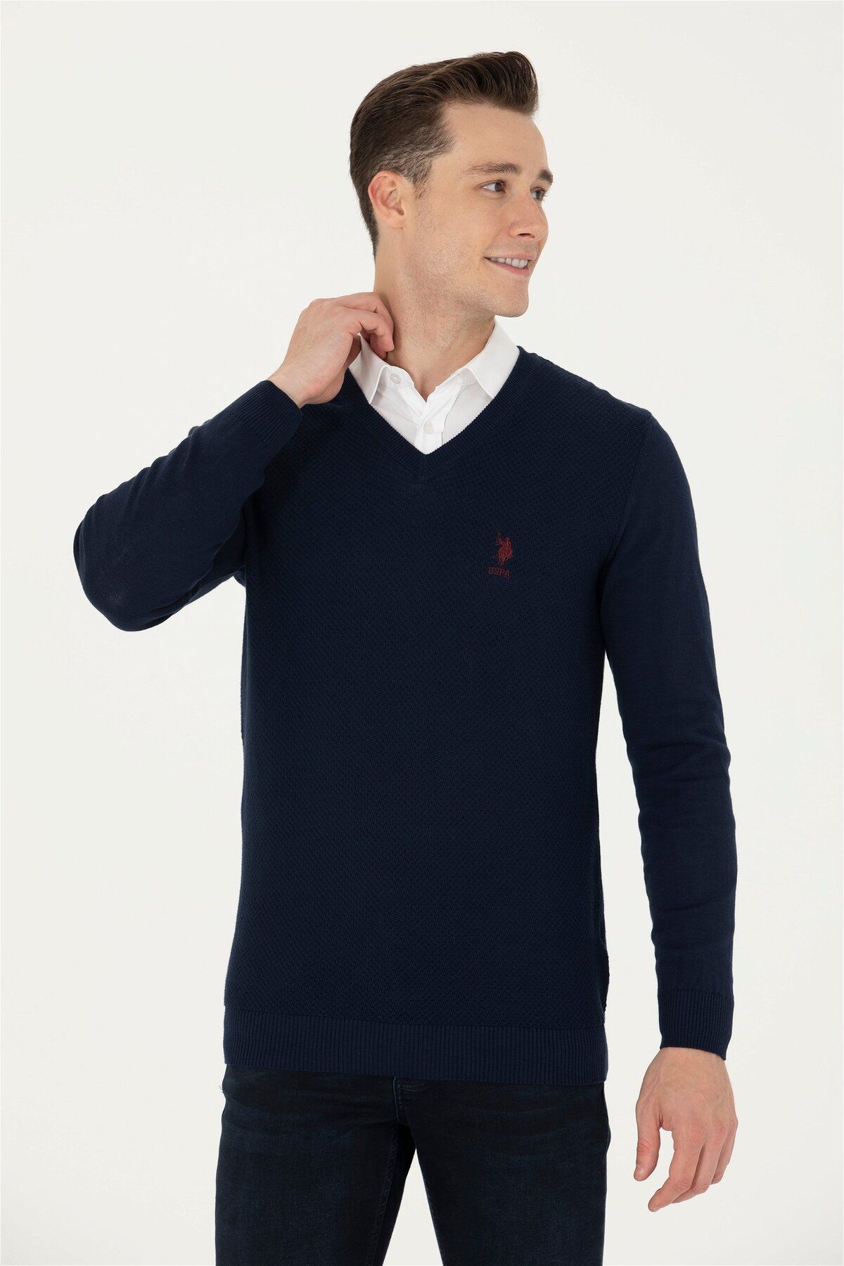 Uspa sweater store