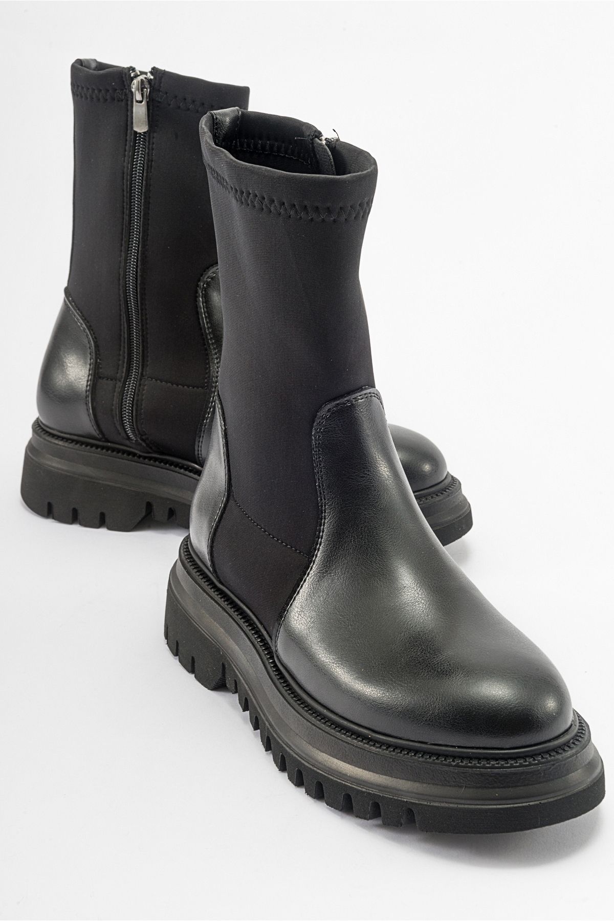 چکمه و بوتی سیاه زنانه Alias مشکی Scuba Boatal اورجینال luvishoes
