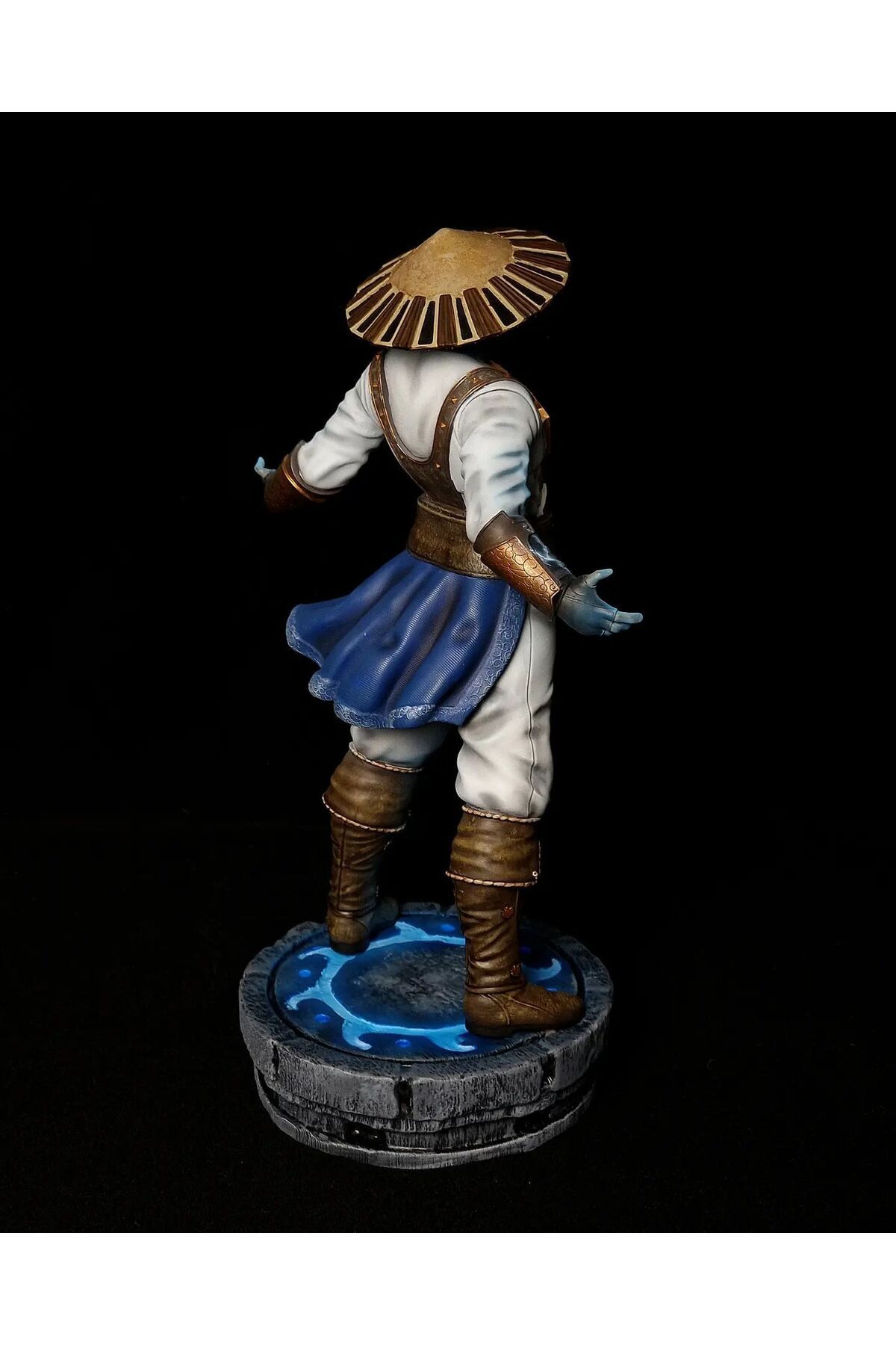Mortal kombat raiden outlet statue