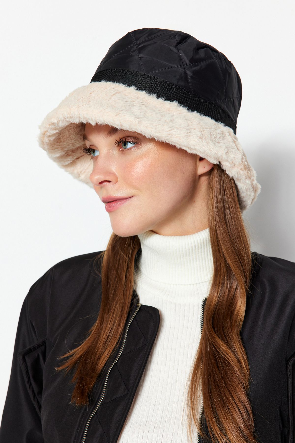 Trendyol Collection-Ecru Soft Textured Bucket Hat TWOAW24SP00003 5