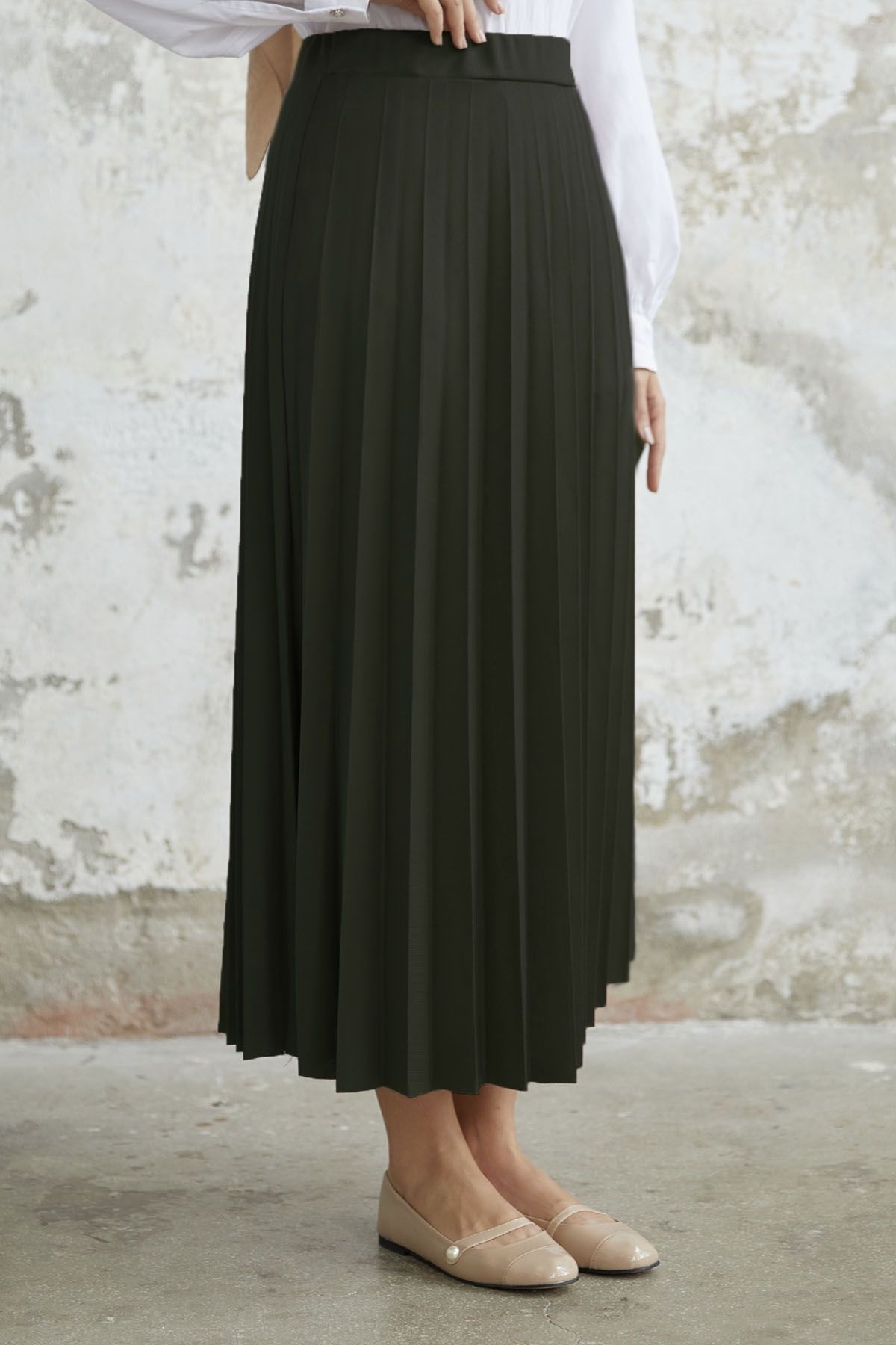 InStyle-Elastická skládaná sukně Luisa v pase - Khaki 3