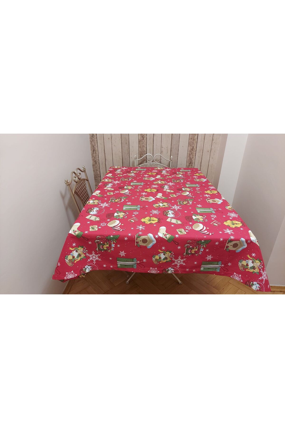 gonk-Rectangular, Christmas Patterned, Duck (Liquid Repellent, Stain Resistant) Fabric, Dining Table Cloth 1