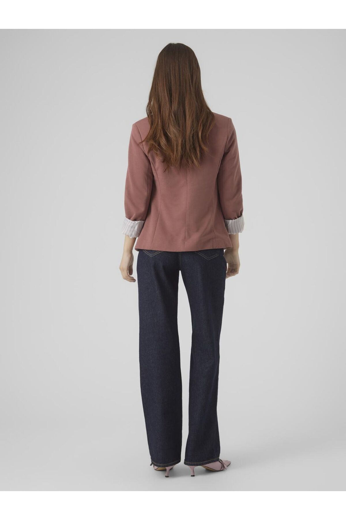 complete the look image