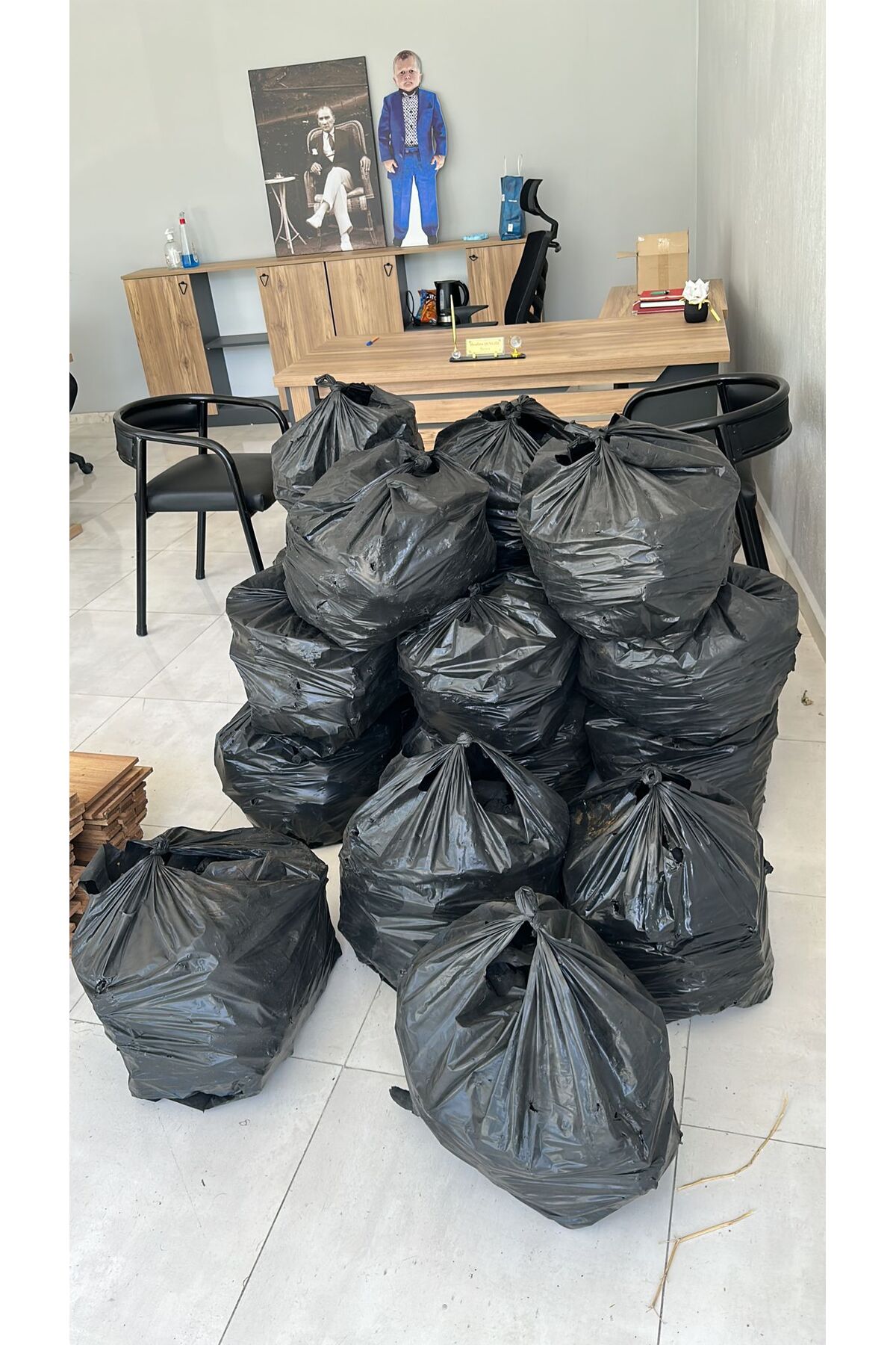 Meşe Mangal Kömürü 10KG (Yüksek Kalori)