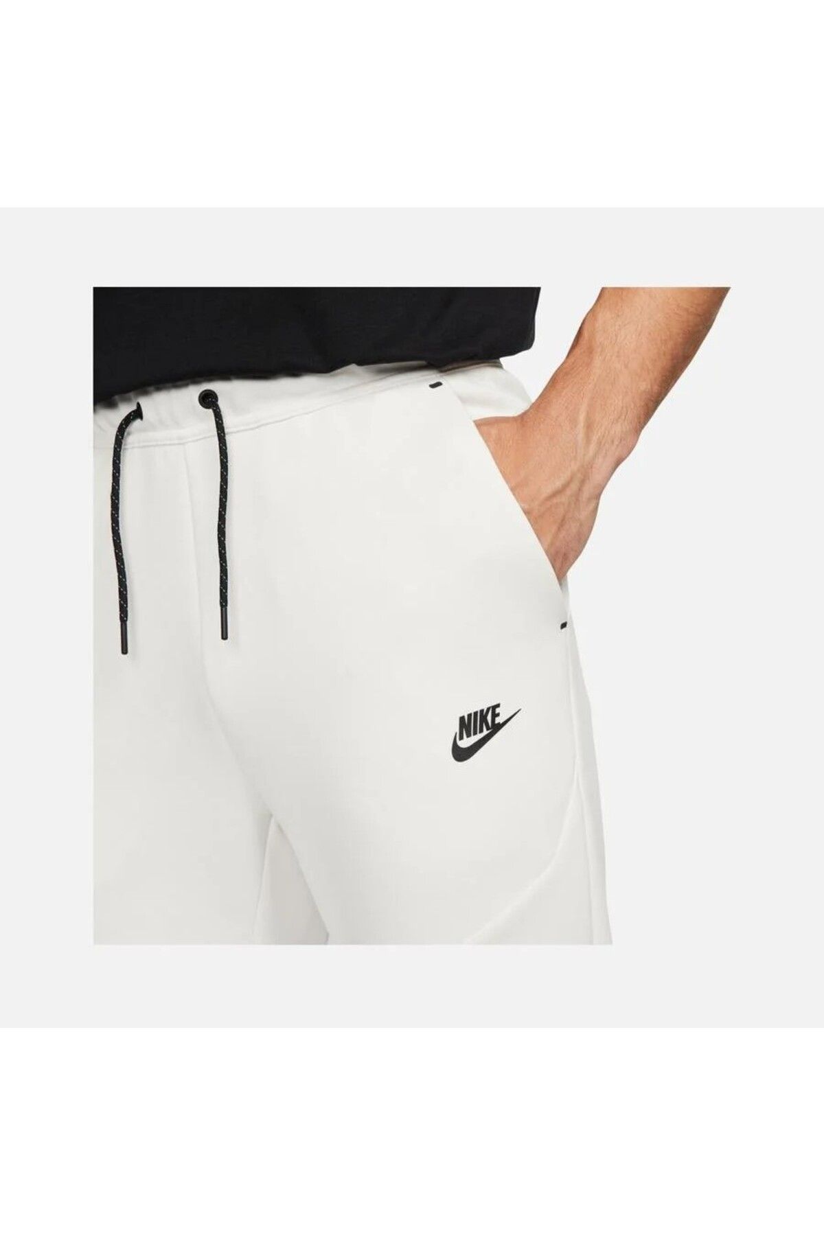 Nike shop sports joggers