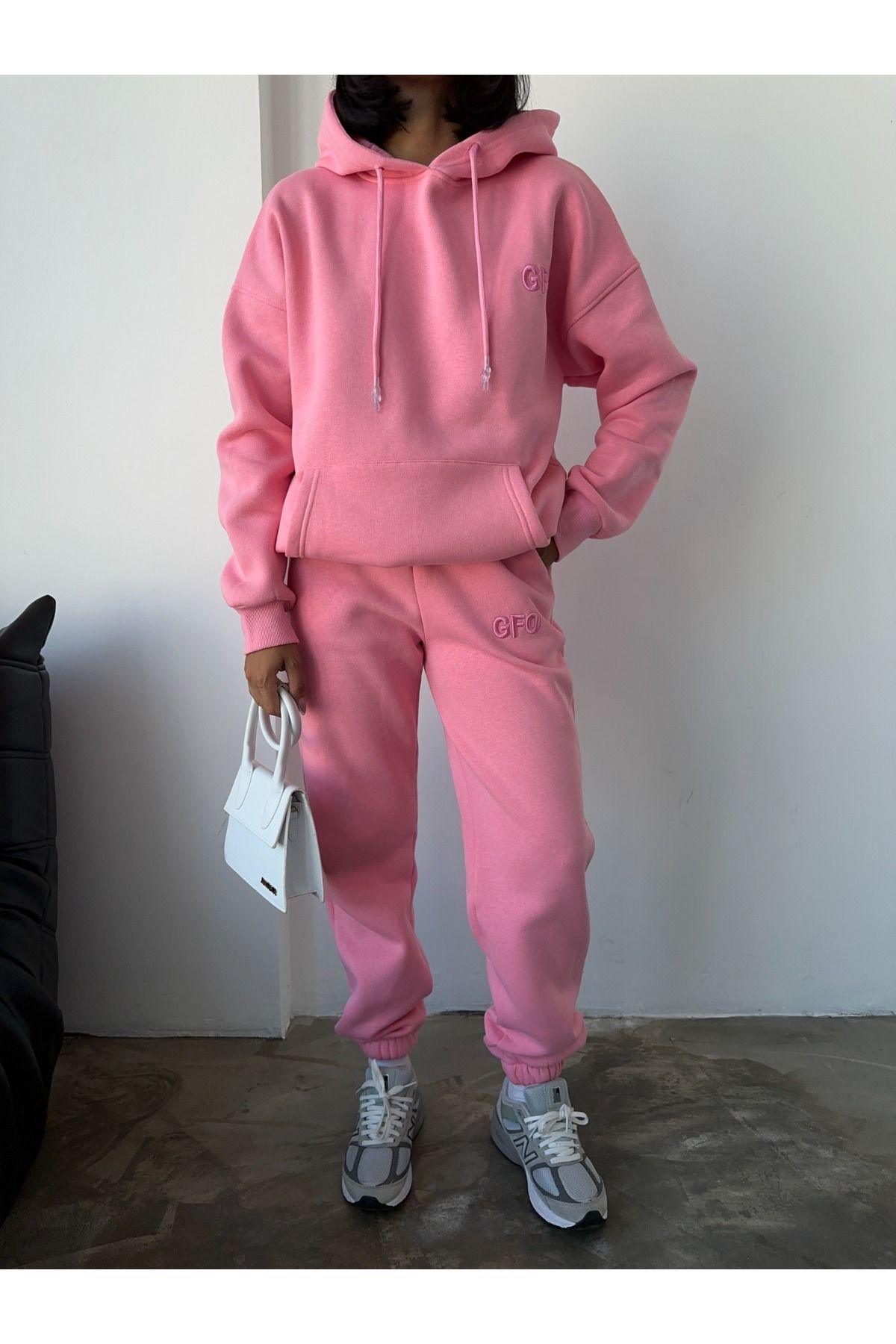 Larenya Sweatsuit set Pink Relaxed fit Trendyol