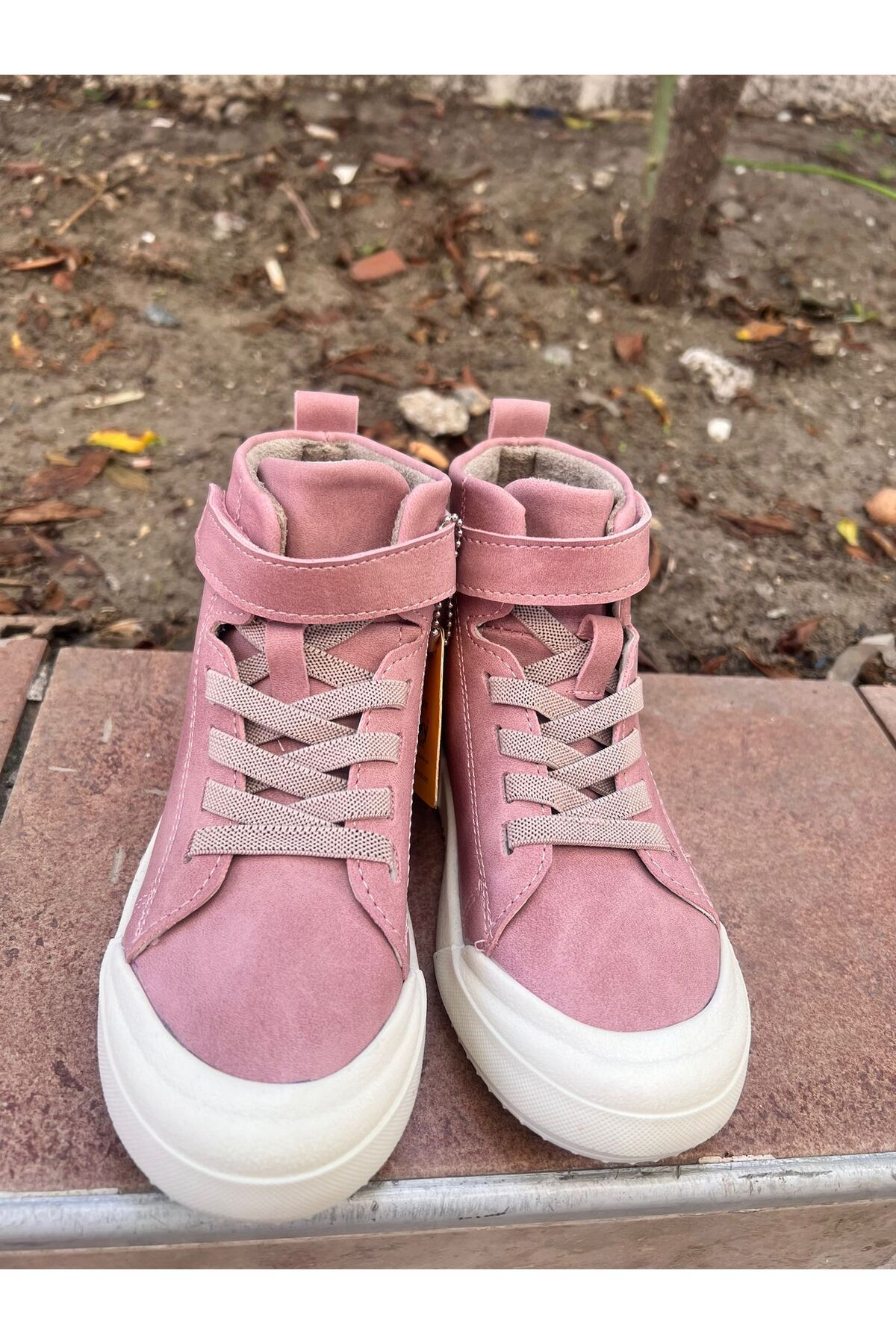 Long cut shop shoes