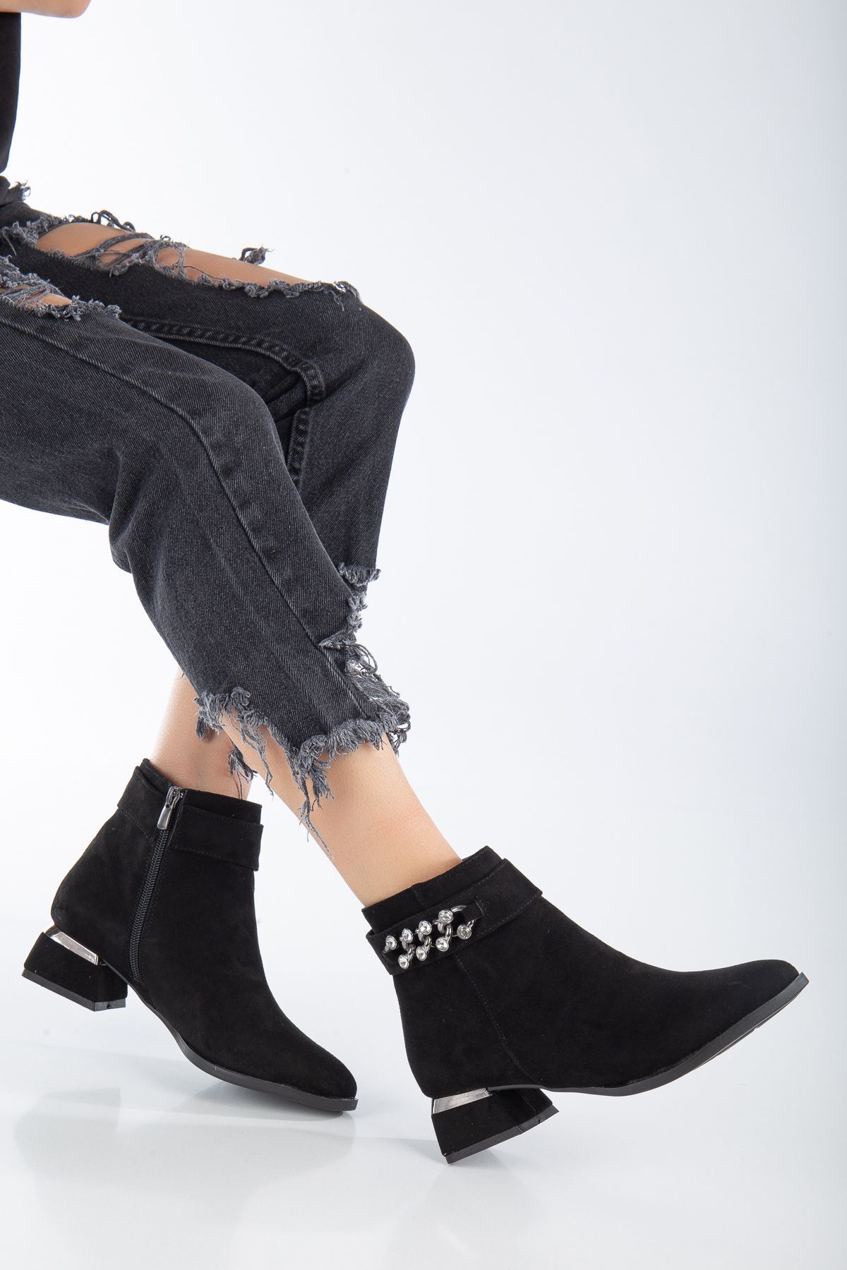 Ankle boots with pearl heel best sale