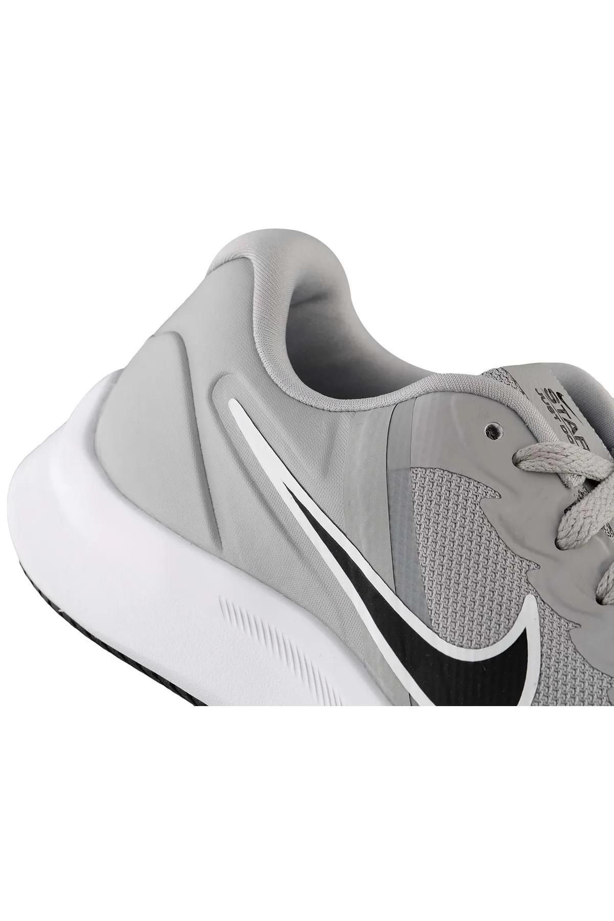 اسنیکر خاکستری زنانه Star Runner Gray رانینگ و آموزش کفش های ورزشی قالب باریک Nike