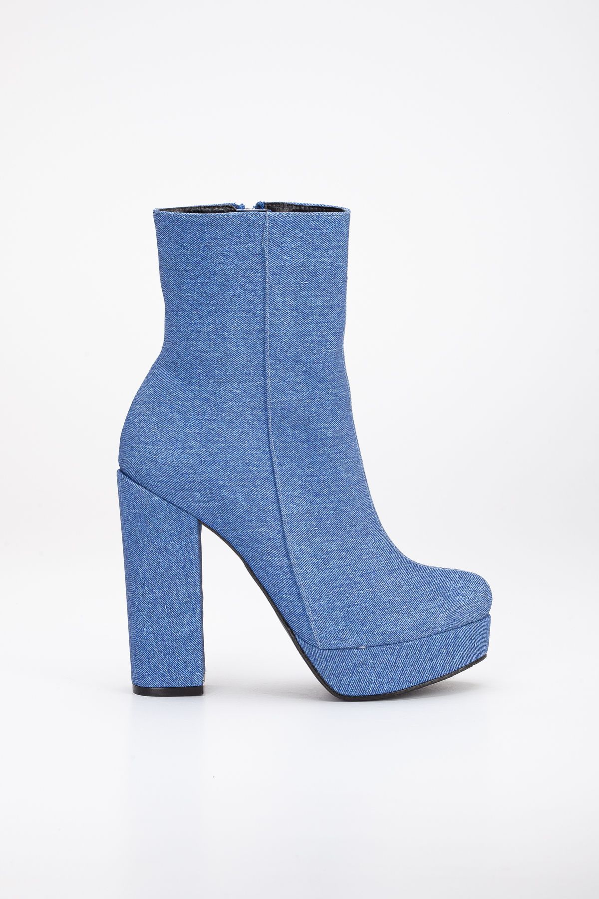 L LLA Shoes Women s Platform Thick Heeled Real Denim Boots Trendyol