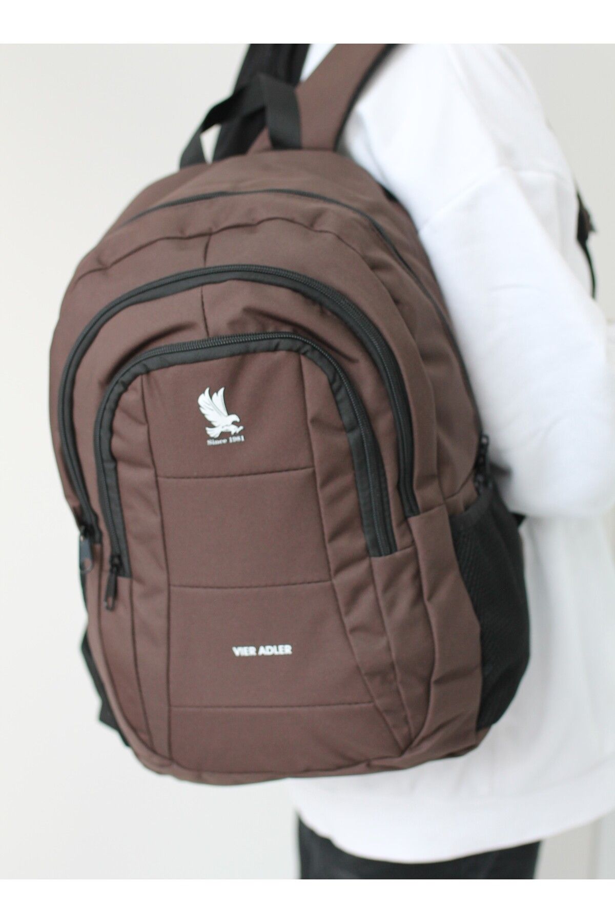 Travel bag hotsell with laptop compartment
