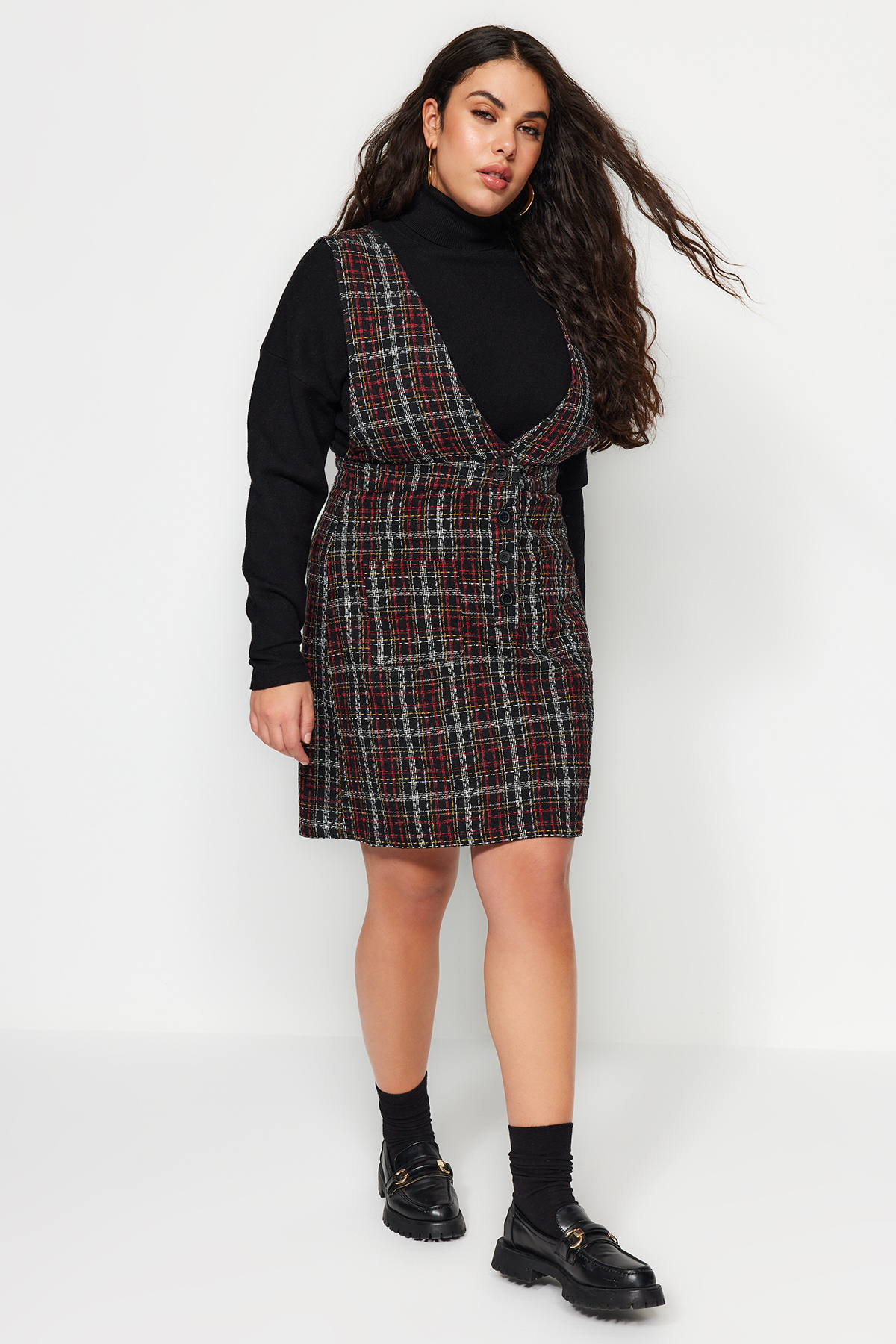 Trendyol Curve Czarna szenilowa sukienka z kamizelką TBBSS22EL00040