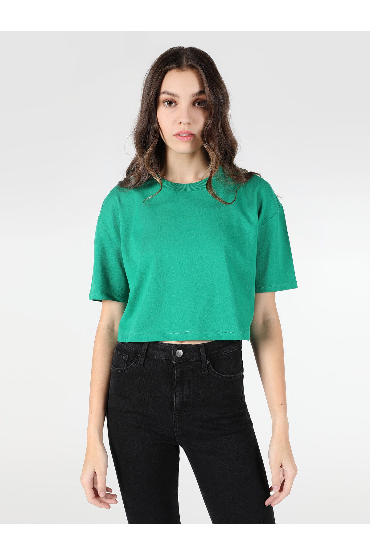 Colin’s تی شرت آستین کوتاه زنانه سبز با تناسب معمولی