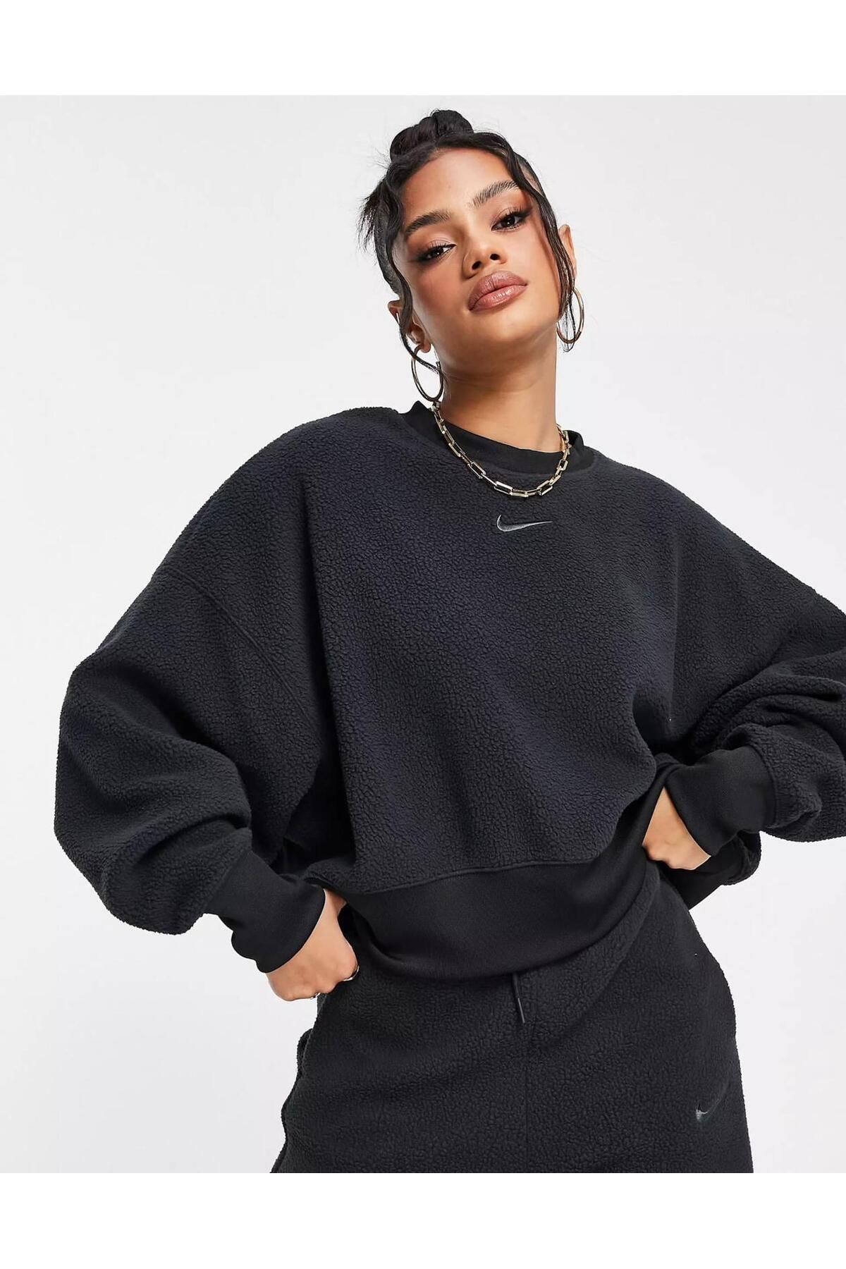 Nike Sportswear Plush Mod Cropped Crew Neck Women s Sweatshirt Trendyol