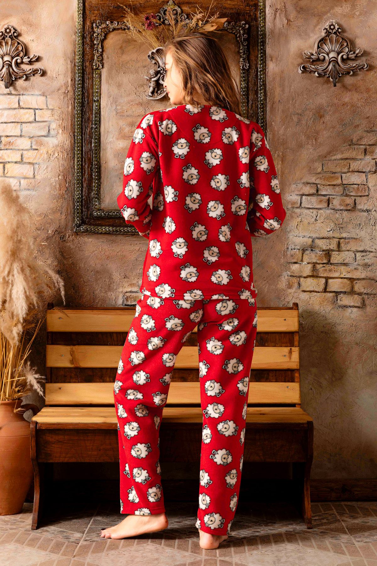 Nisanca Winter Women's Welsoft Fleece Pajama Set - New Year Pajamas -  Trendyol