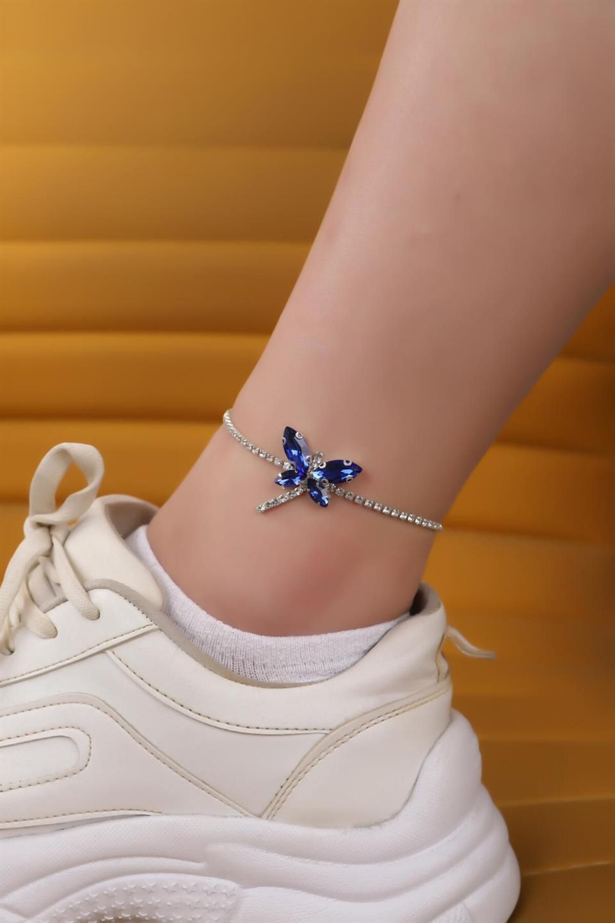 Dragonfly top ankle bracelets